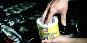 Professionaalne kätekaitse: Liqui Moly kätepesupasta ja nähtamatu kinnas