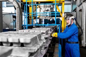 Clarios investeerib ökoloogiasse: kolme ringlussevõtukeskuse omandamine Euroopas